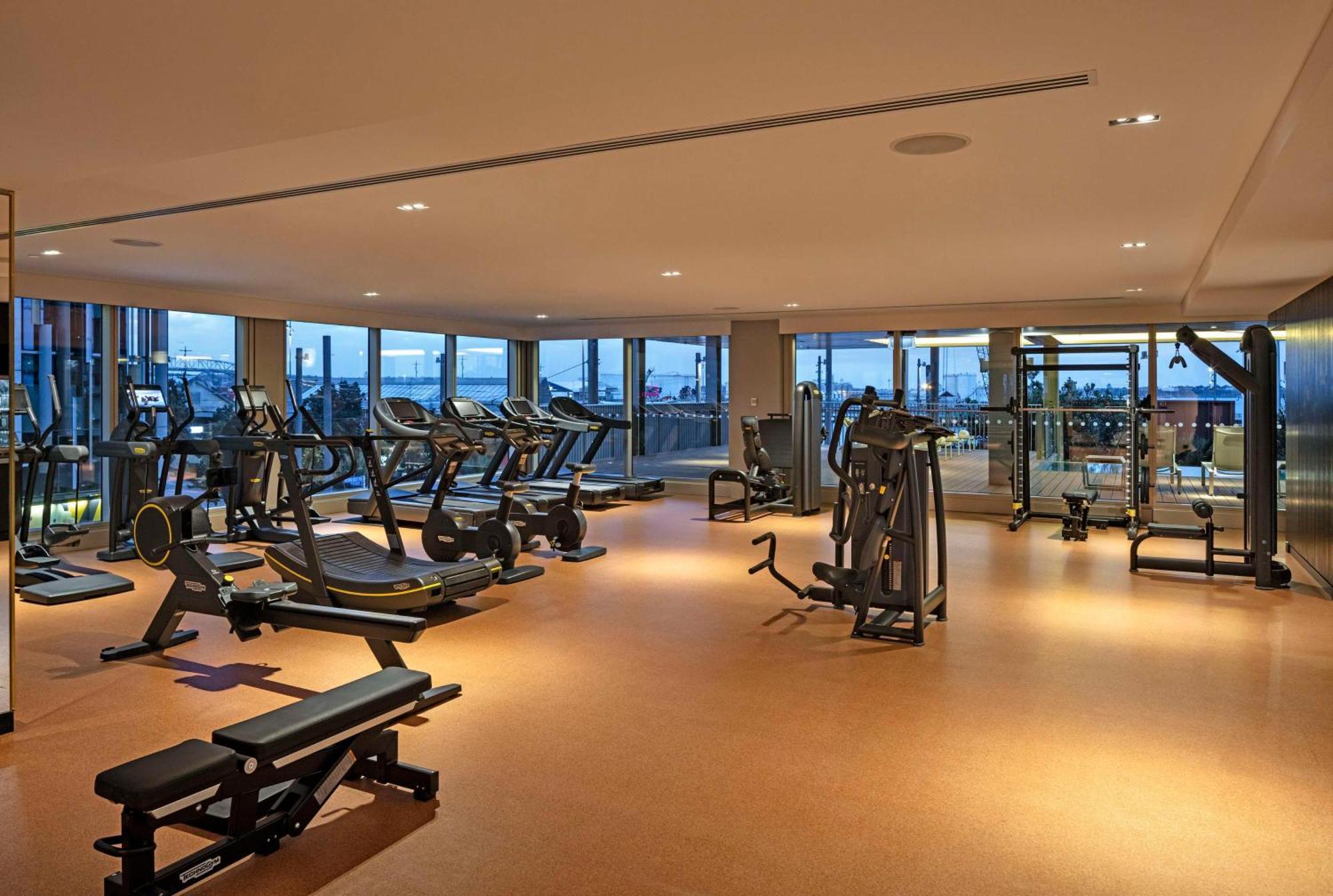 Готель Park Hyatt Окленд Екстер'єр фото The gym at the hotel